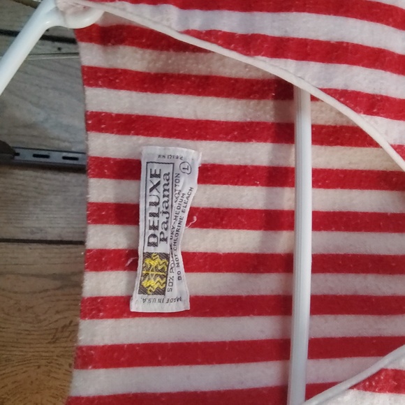 Vintage Montgomery Ward Red&white Sleep Shirt - Picture 3 of 4